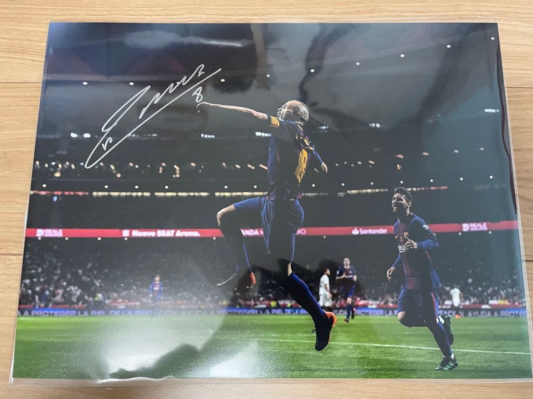 【証明書付】イニエスタ 直筆サイン A3サイズ