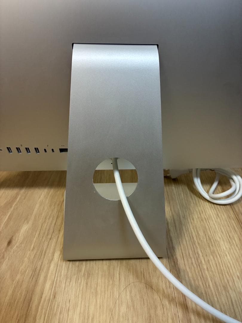 AppleiMac 21.5インチ 2017 4K　Core i5