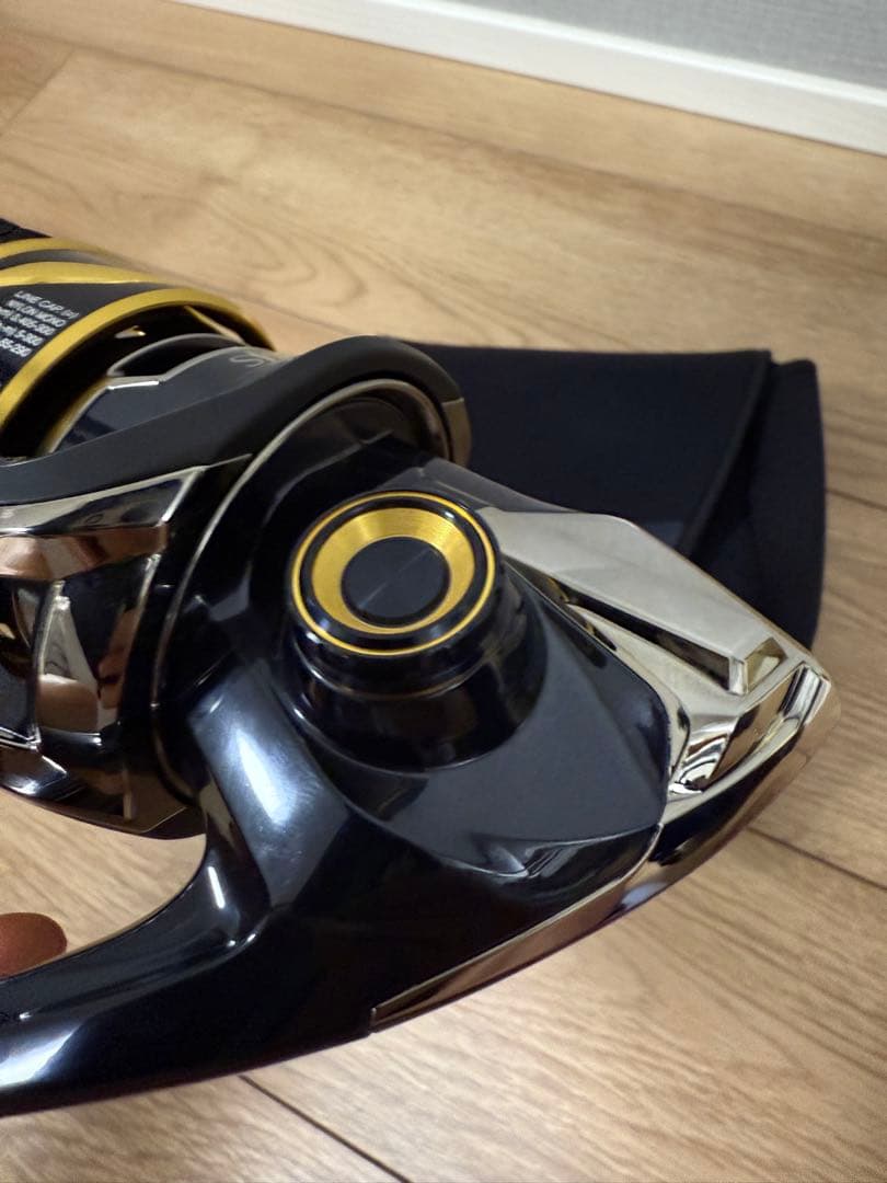 超美品　SHIMANO 22ステラ SW10000HG