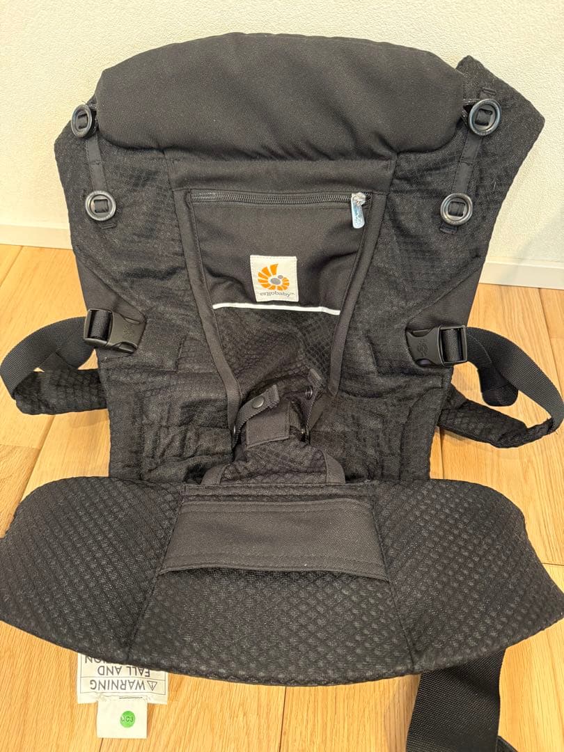 【美品】エルゴベビー アダプトソフト フレックス メッシュ ブラック 抱っこ紐