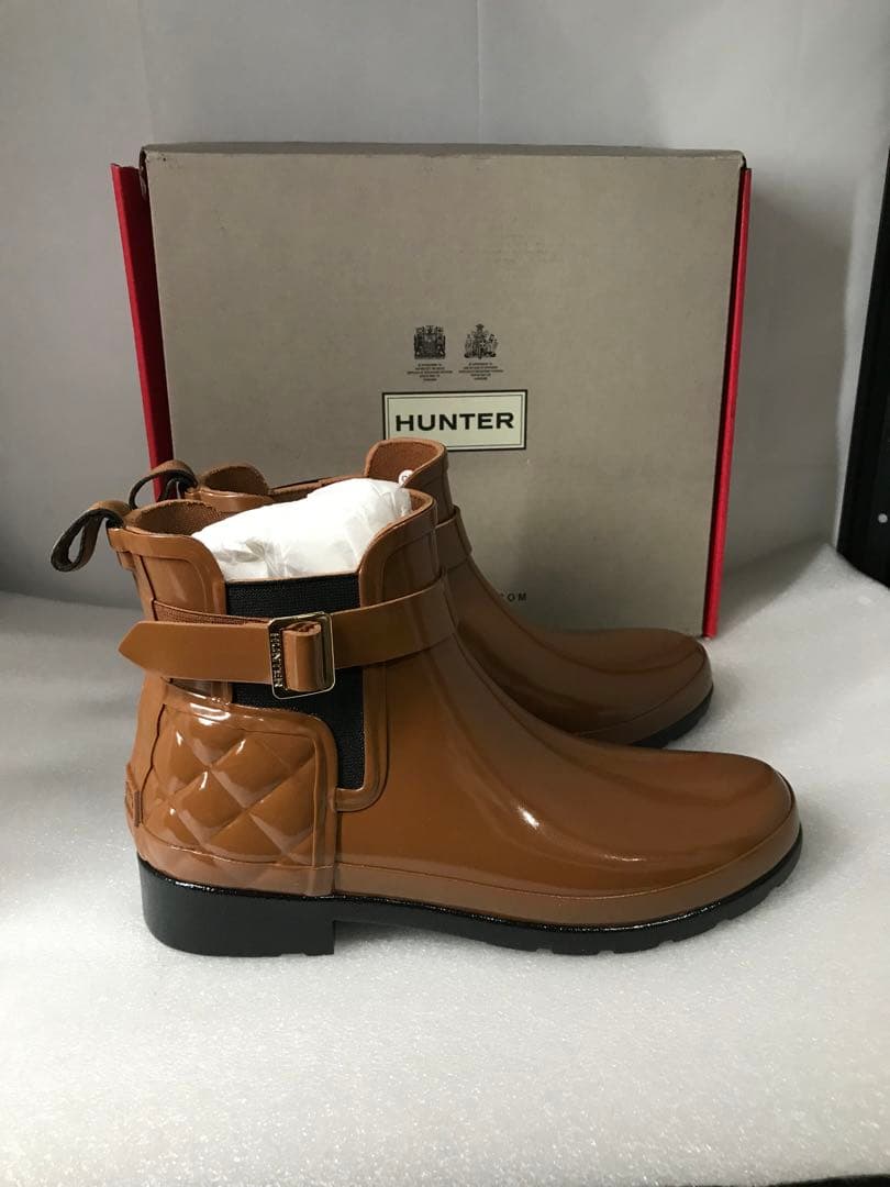 HUNTER ラバーブーツ　リファインド グロス キルテッド チェルシー
