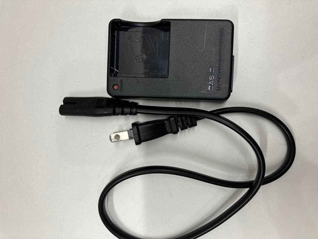 Casio EXILIM EX-Z1050 コンパクトデジタルカメラ【4576】