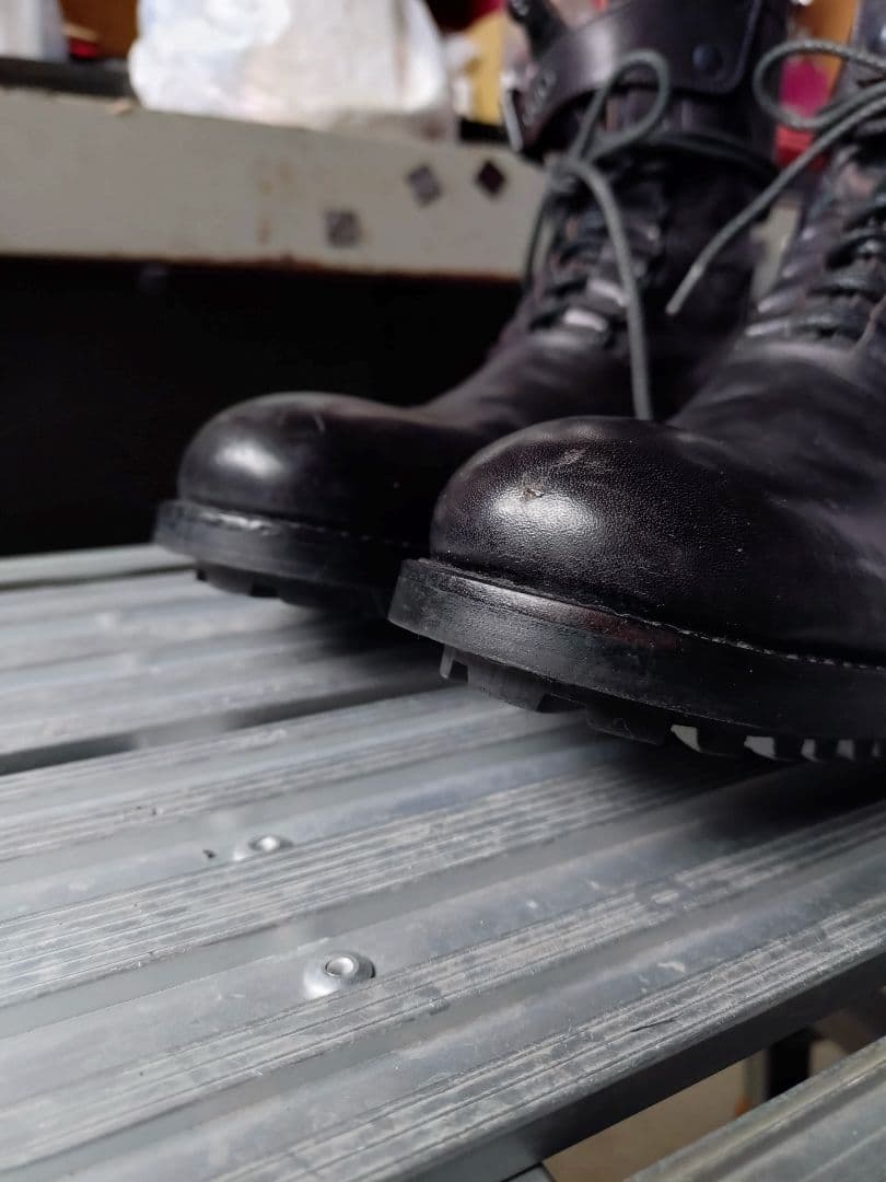 アルフレッドバニスター　ミリタリーブーツ 黒色