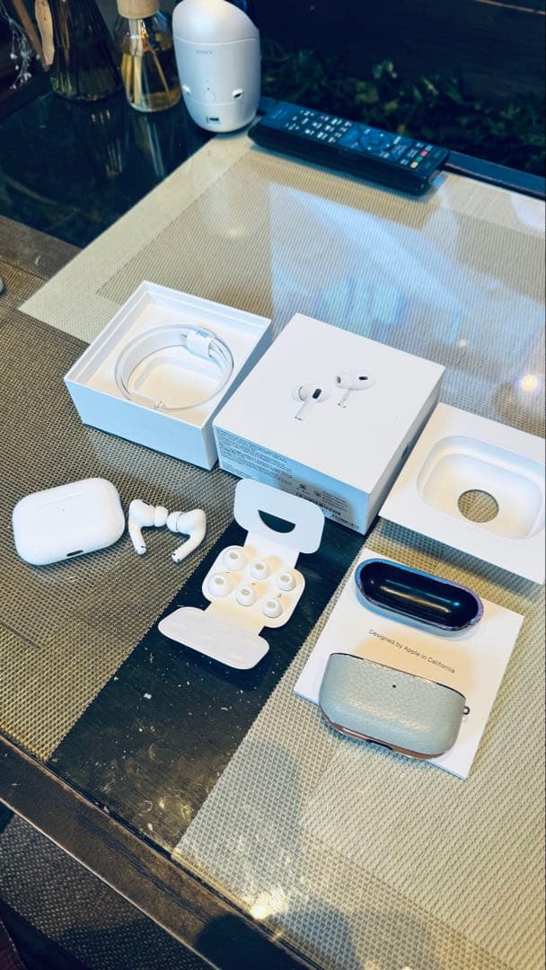 新品同様AirPods Pro2 (第2世代) USB-C 保証有り26/6月迄