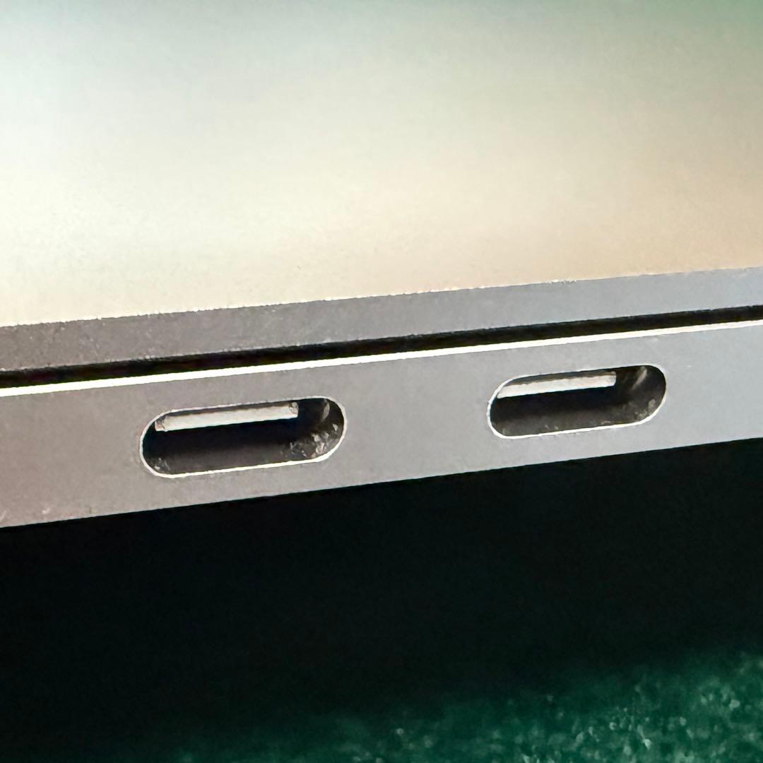 MacBook Pro 13インチ 2019 美品・箱&付属品付き