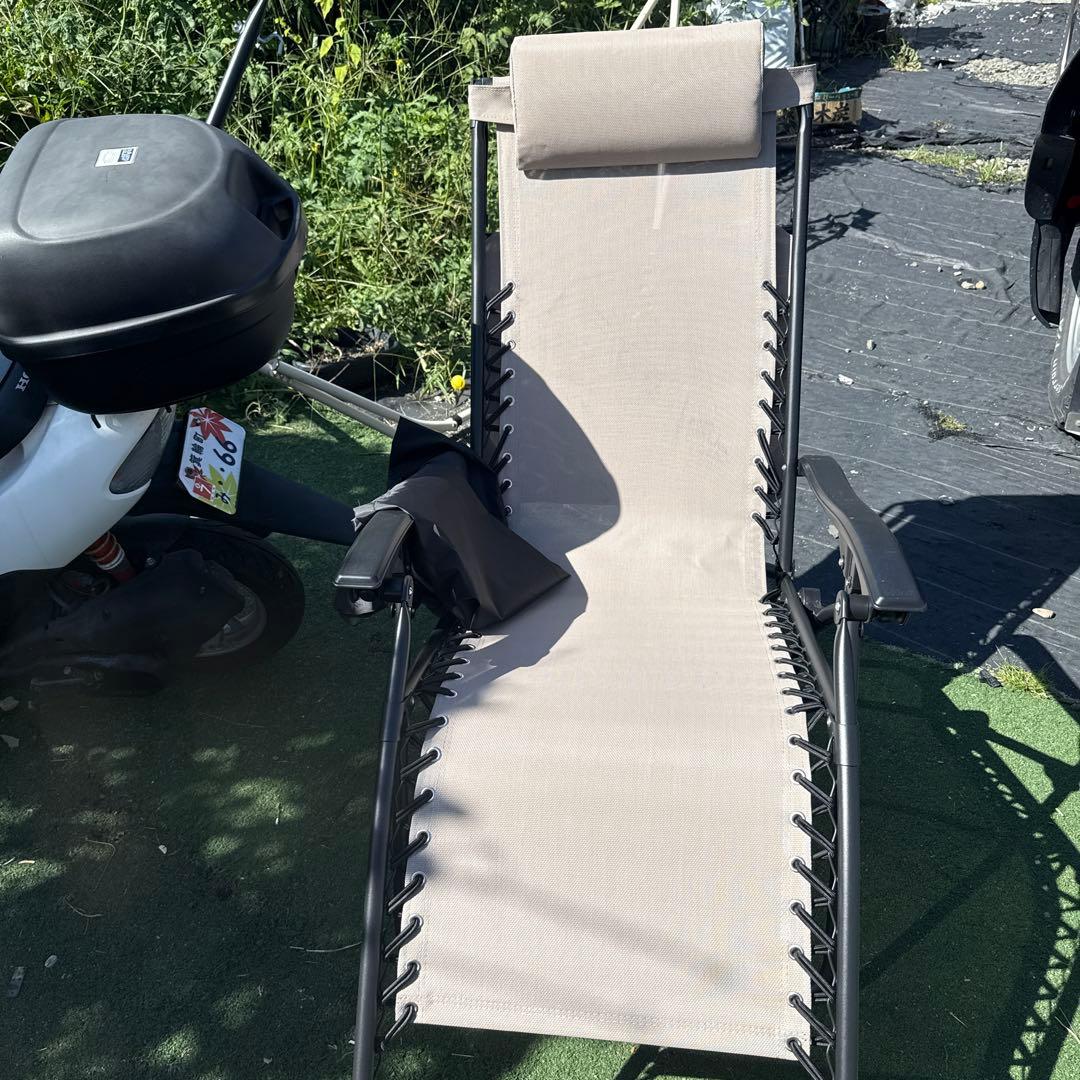 リクライニングチェア ベージュ