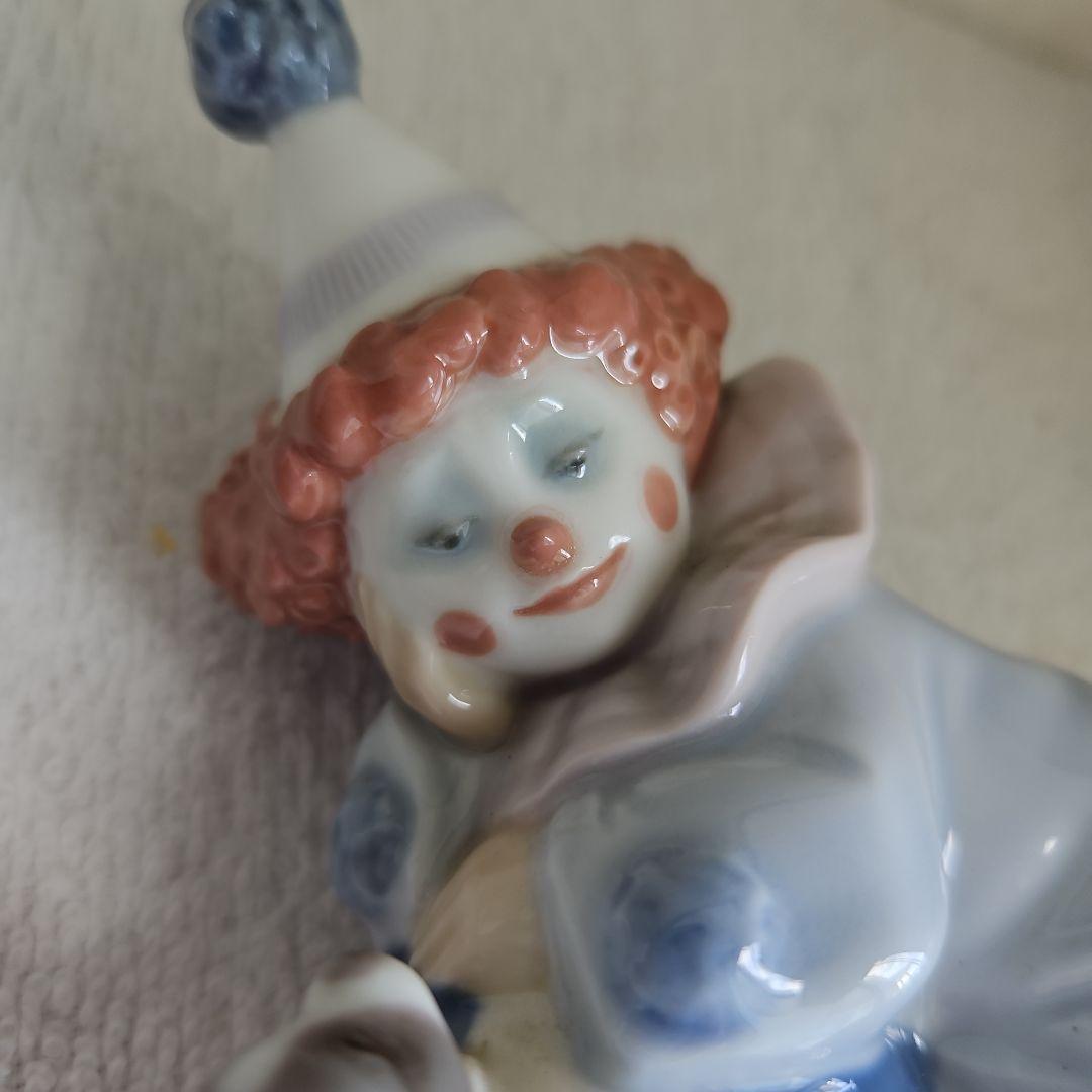 リヤドロ　ピエロと仔犬