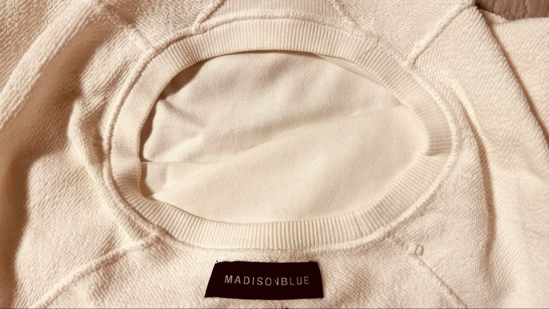 madisonblue HELLO SWEAT S/S URAKE ホワイト