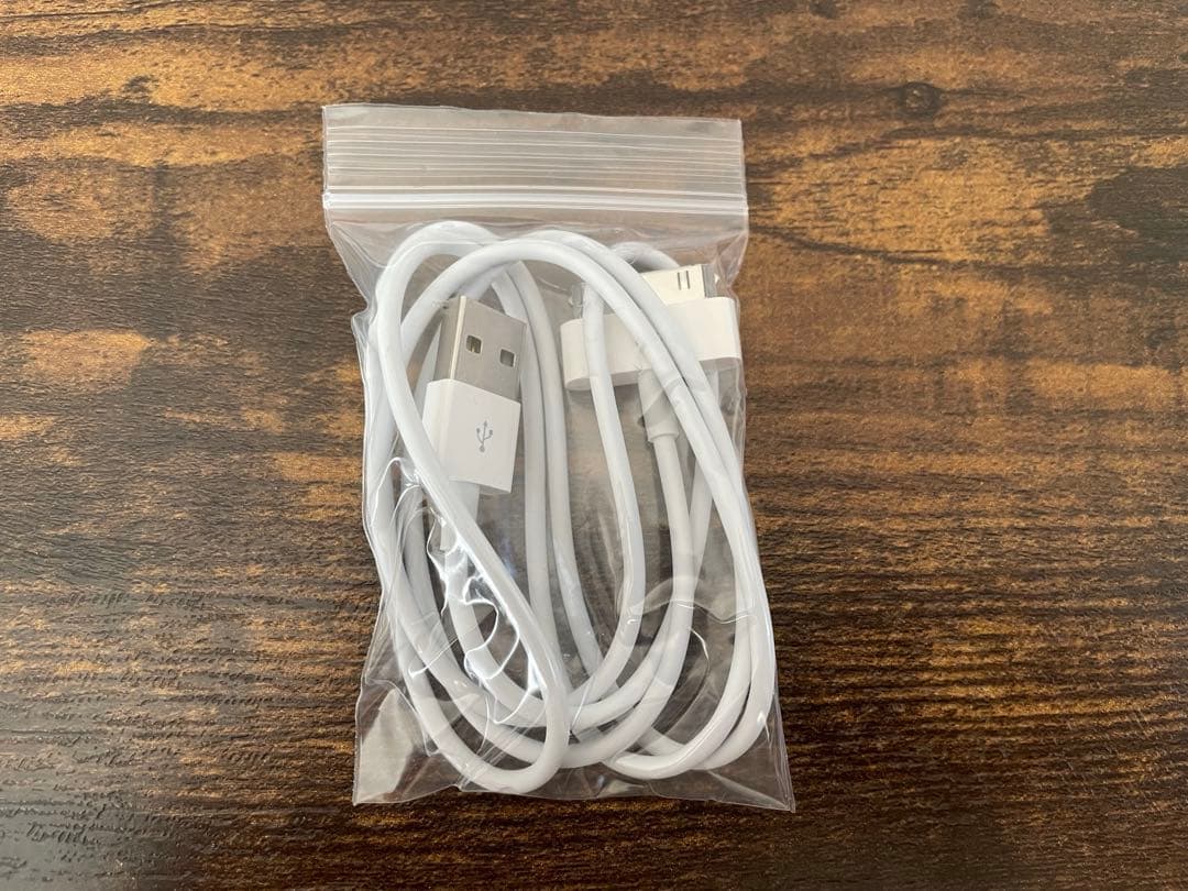 【動作確認済】iPod classic 160GB シルバー ※外装キズ・割れ有