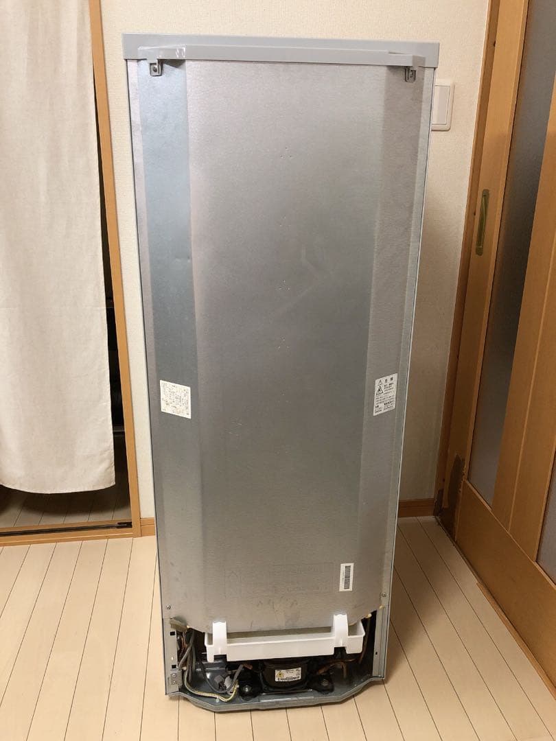 シャープ　冷蔵庫　SHARP SJ-D17F-S シルバー　2020年製