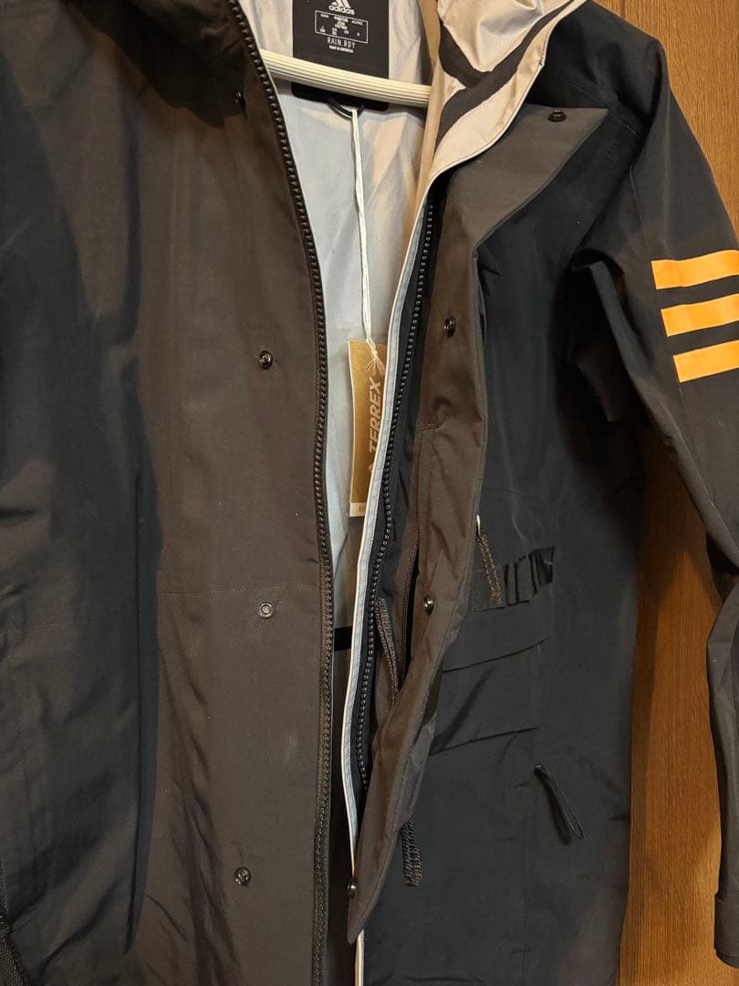 y*3様 adidas.TERREX 黒RAIN.RDYフード付ナイロンジャケッ