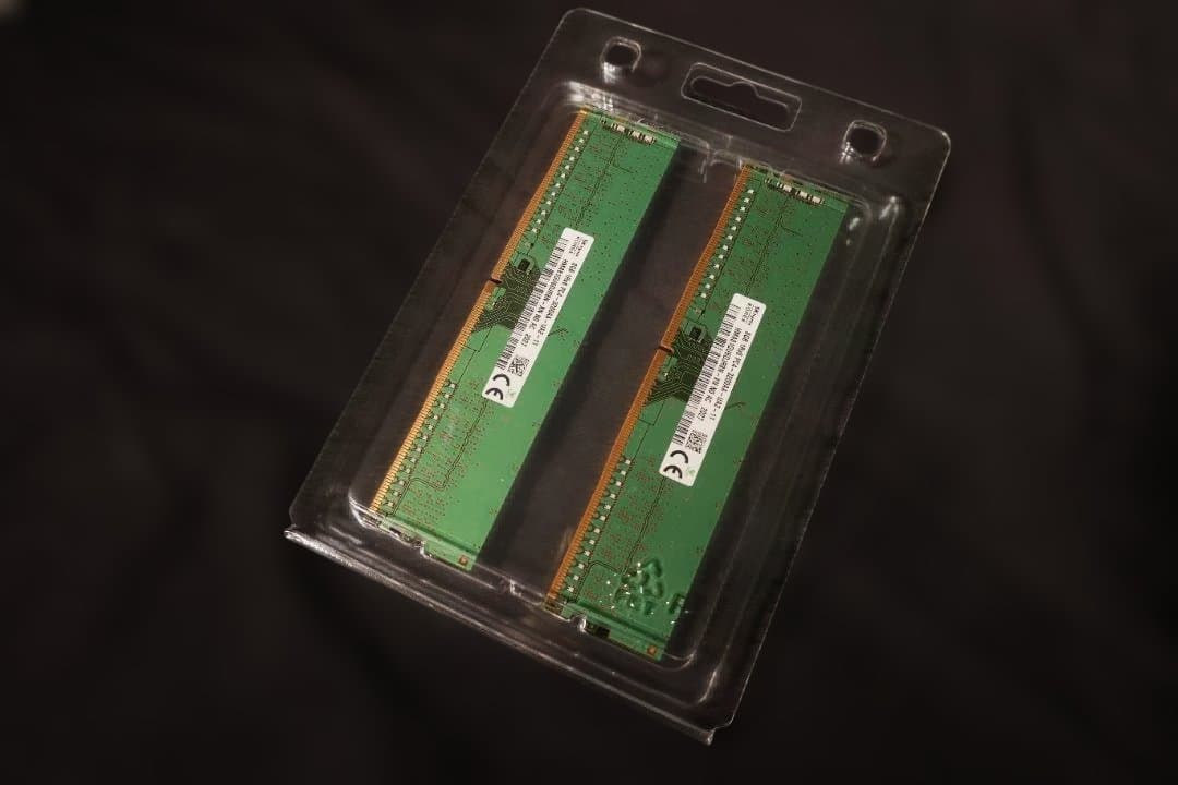 DDR4 8GB メモリ 2枚セット PC4-3200