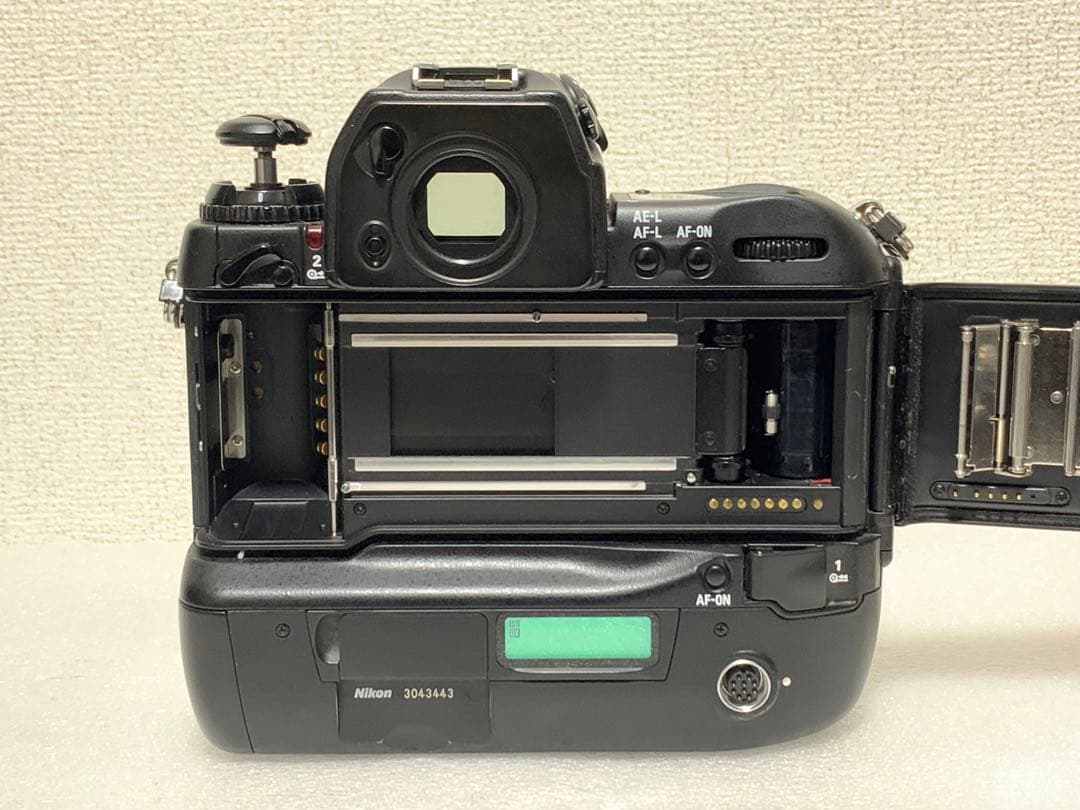 フィルムカメラ NIKON F5