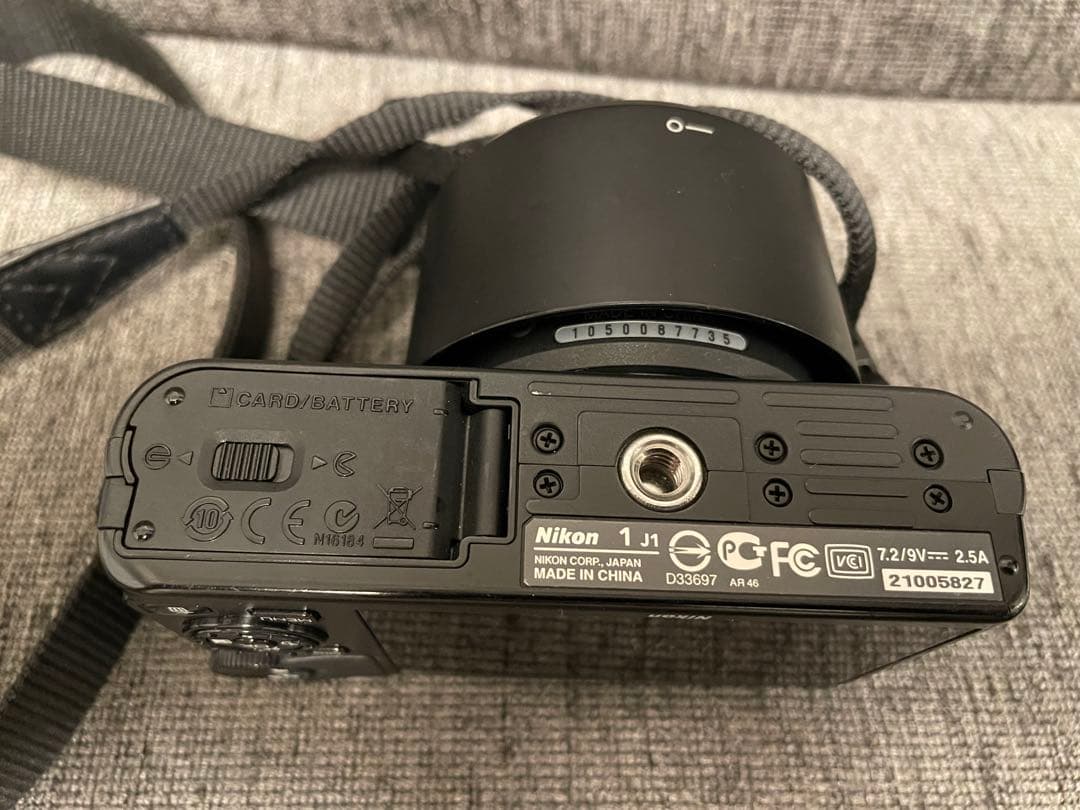 Nikon 1 J1 デジタル一眼レフカメラ