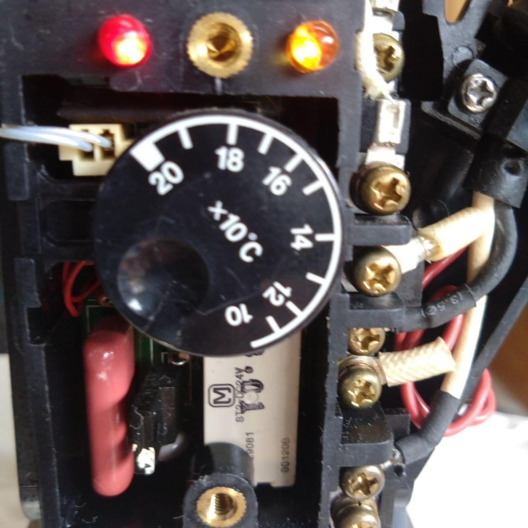 ナオモトスチームアイロンHYS-410滴下式