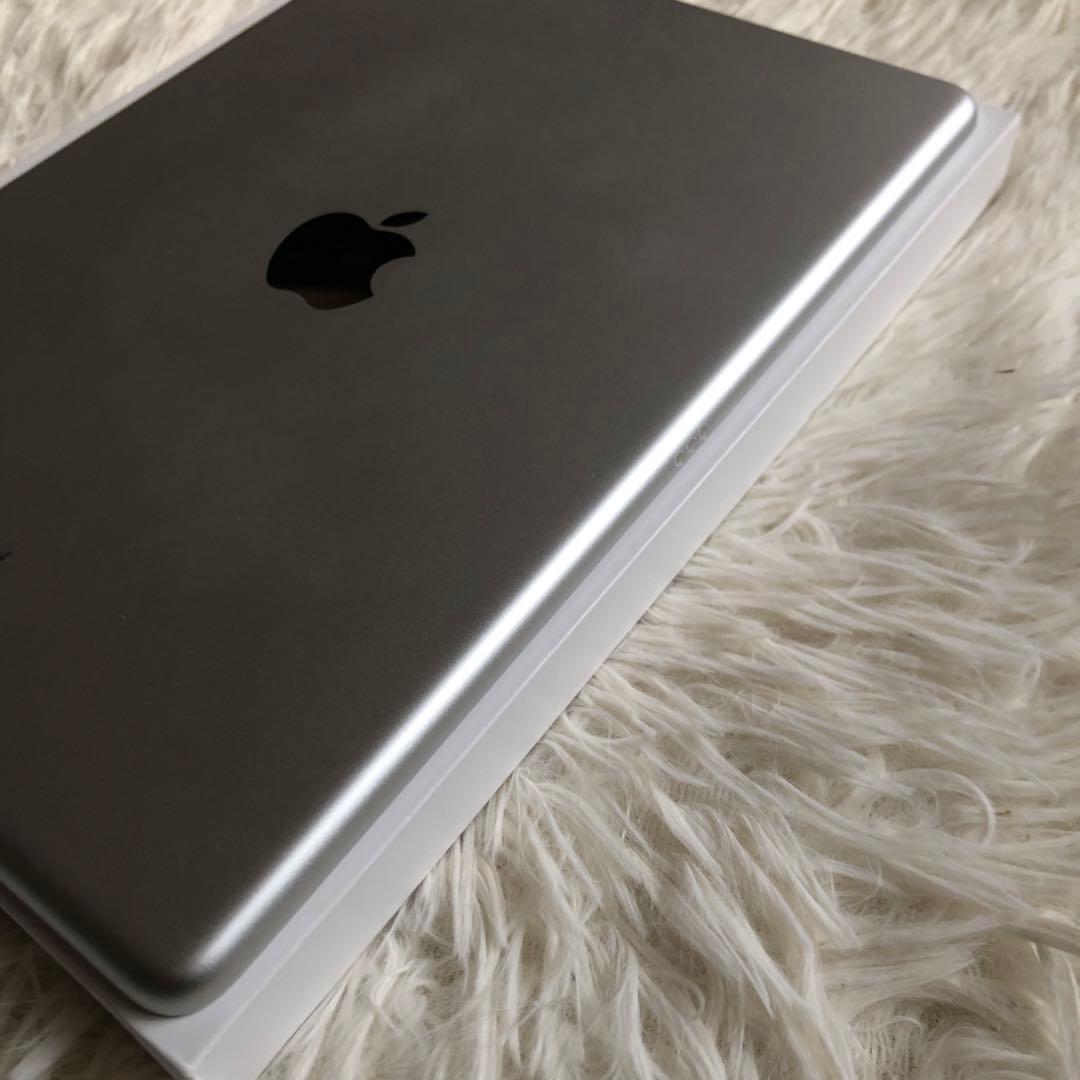 【即購入OK】 iPad 第7世代 32GB 【すぐ発送】