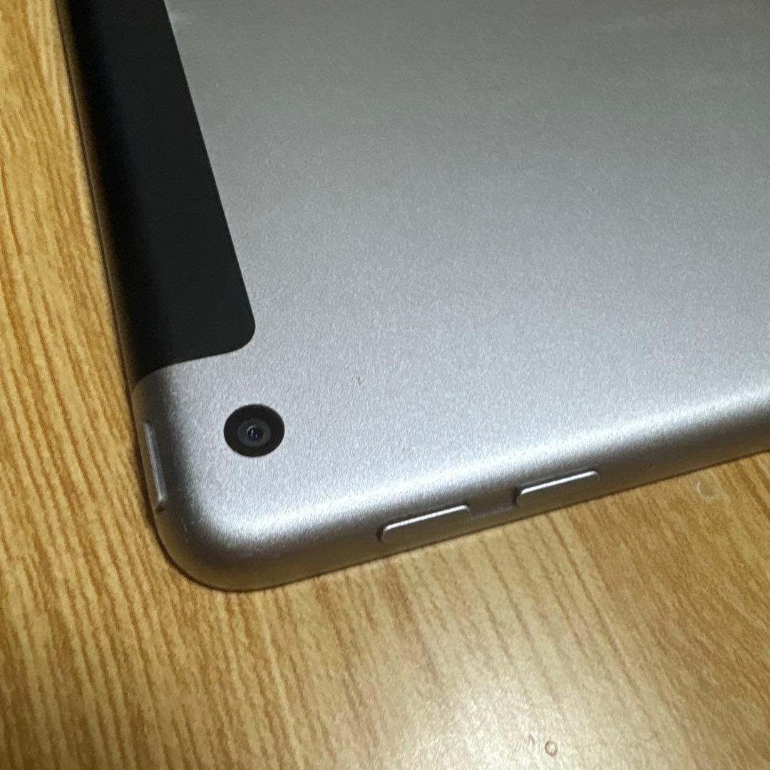 iPad 第6世代 wi-fi+cellular スペースグレイ 128GB