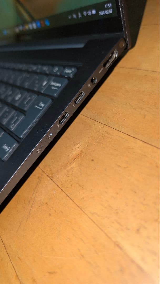 Windowsノート本体 ASUS Zenbook 14X OLED (UX3404)