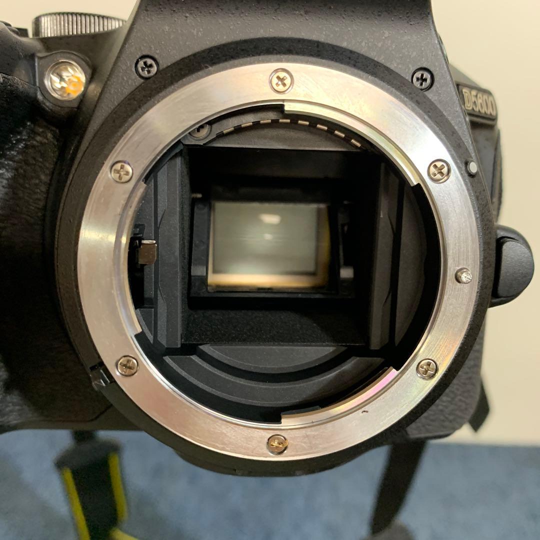 デジタルカメラ Nikon DIGITAL CAMERA D5600