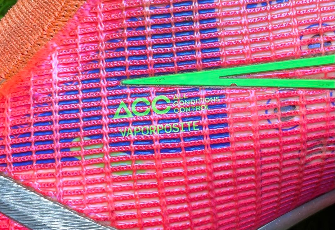 NIKE マーキュリアル ヴェイパー 14 エリート HG