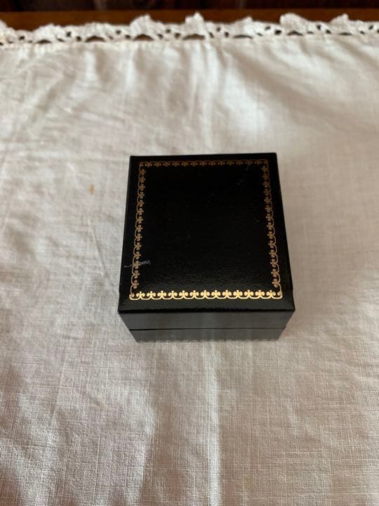 アンティークジュエリー　ピアス750(18K) カメオ　ケース付き