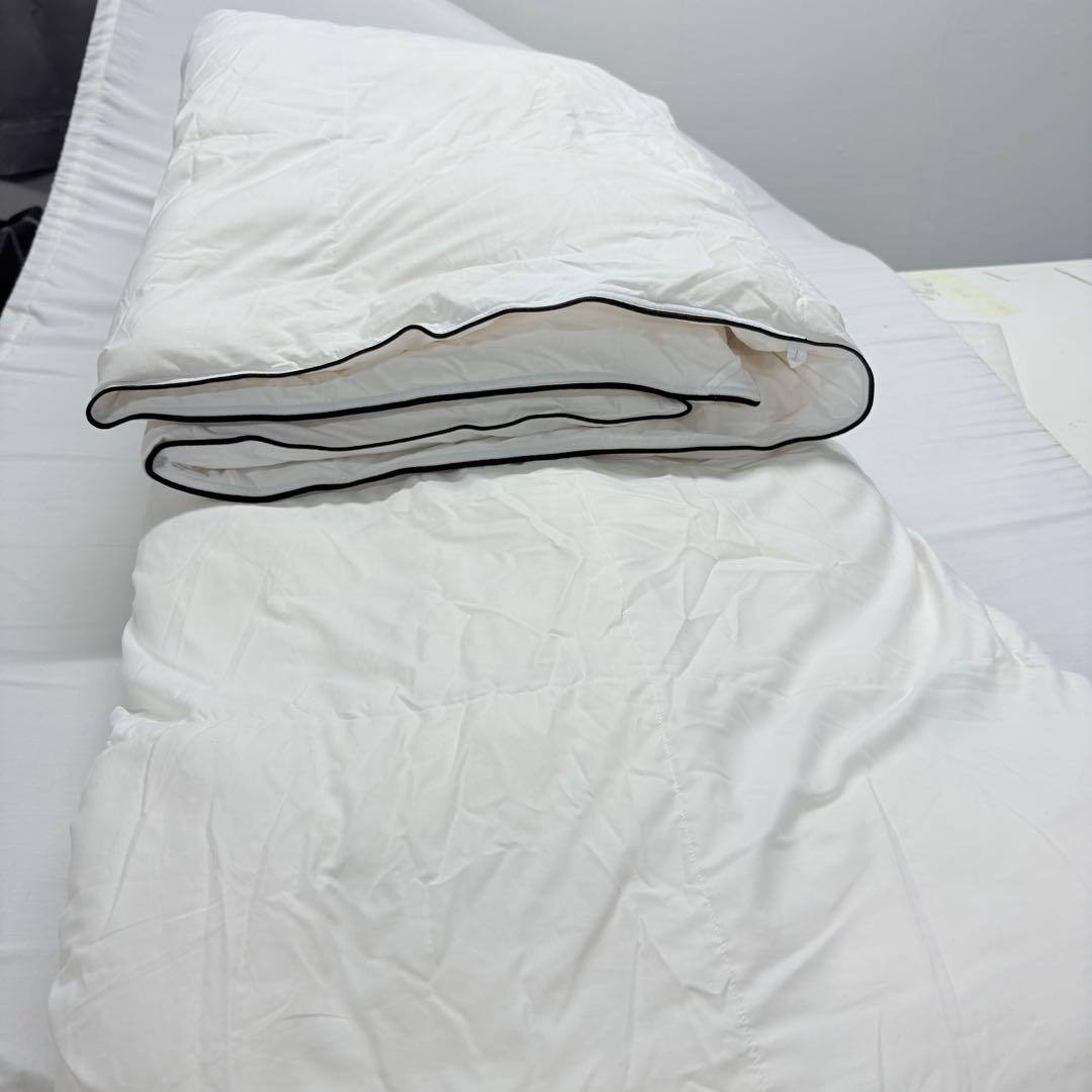 39開封済み　羽毛布団　ダブル　掛け布団　100％羽毛1.4kg　RDS認証
