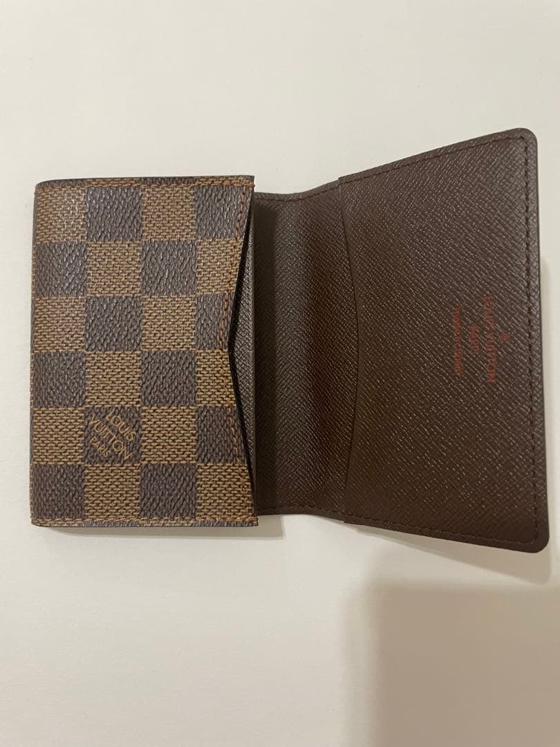 ルイヴィトン ダミエ 名刺入れ 三越福岡店で購入しました