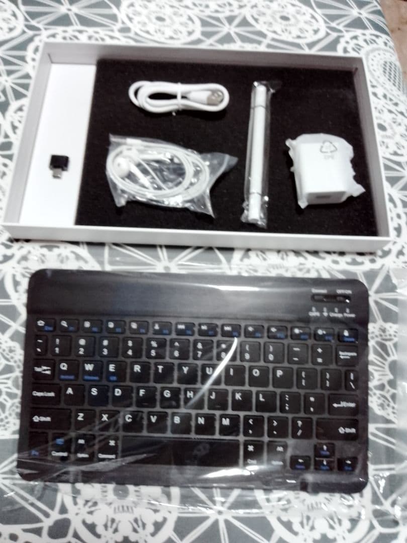 2025年モデル Pad 7s Pro Ultra 本体