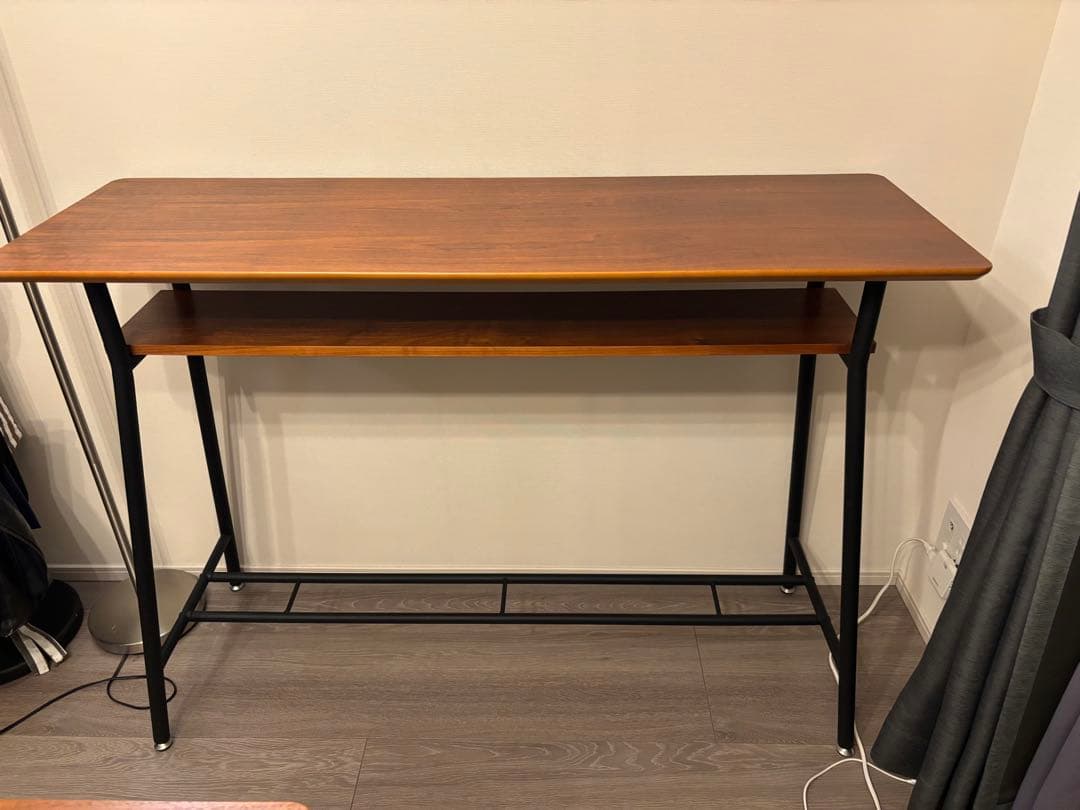 カウンターテーブル　イスは別売り ！