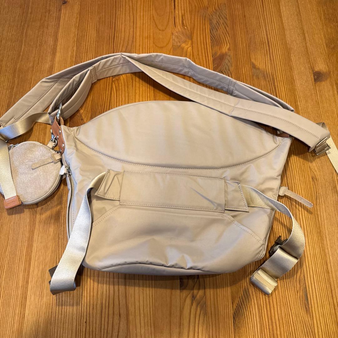 N/ORN 抱っこバッグ ベージュ ポーチ付き