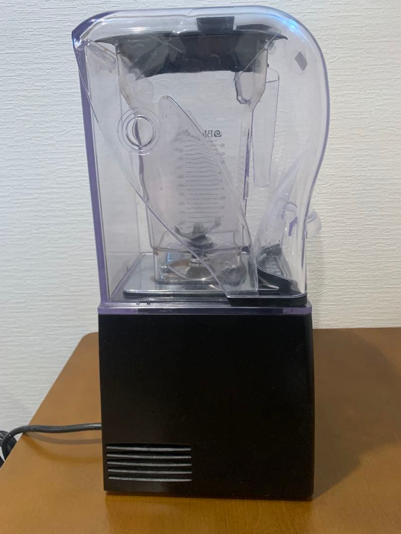 blendtec スムージーブレンダー　中古　ICB-3JQ