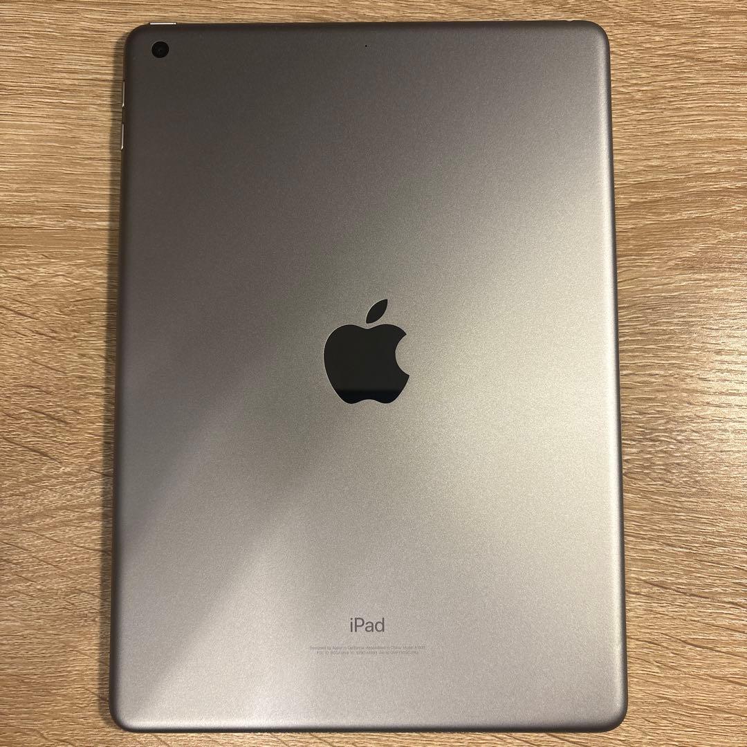 Apple iPad 第6世代 Wi-Fiモデル 32GB スペースグレイ 美品