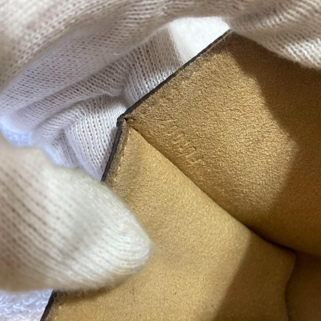 ルイヴィトン　ポシェット　ウエストポーチ　モノグラム