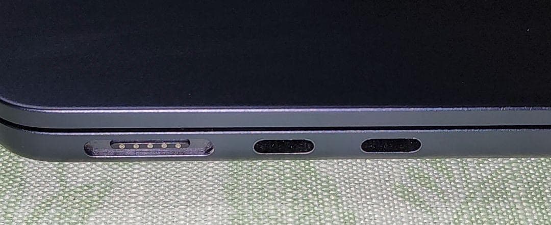 MacBook Air M2 ミッドナイト 2022 13インチ　美品