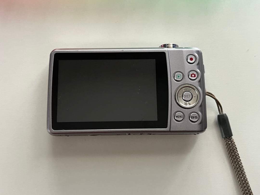 y*y様 CASIO EXILIM EX-Z270 デジカメ コンパクトデジタル