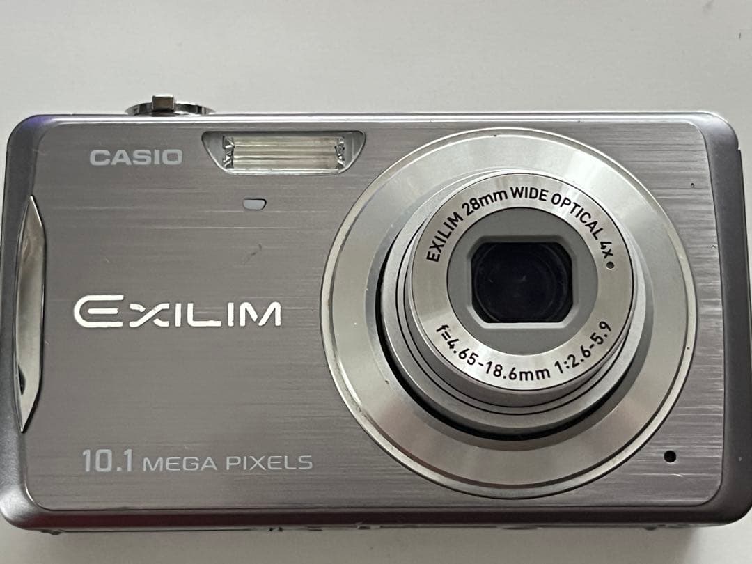 y*y様 CASIO EXILIM EX-Z270 デジカメ コンパクトデジタル