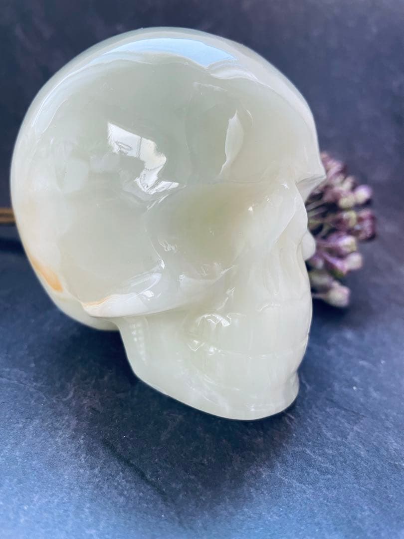 ミルキーグリーンの癒し　美形　柔光オニキススカル　希望の守護と叡智　鉱石