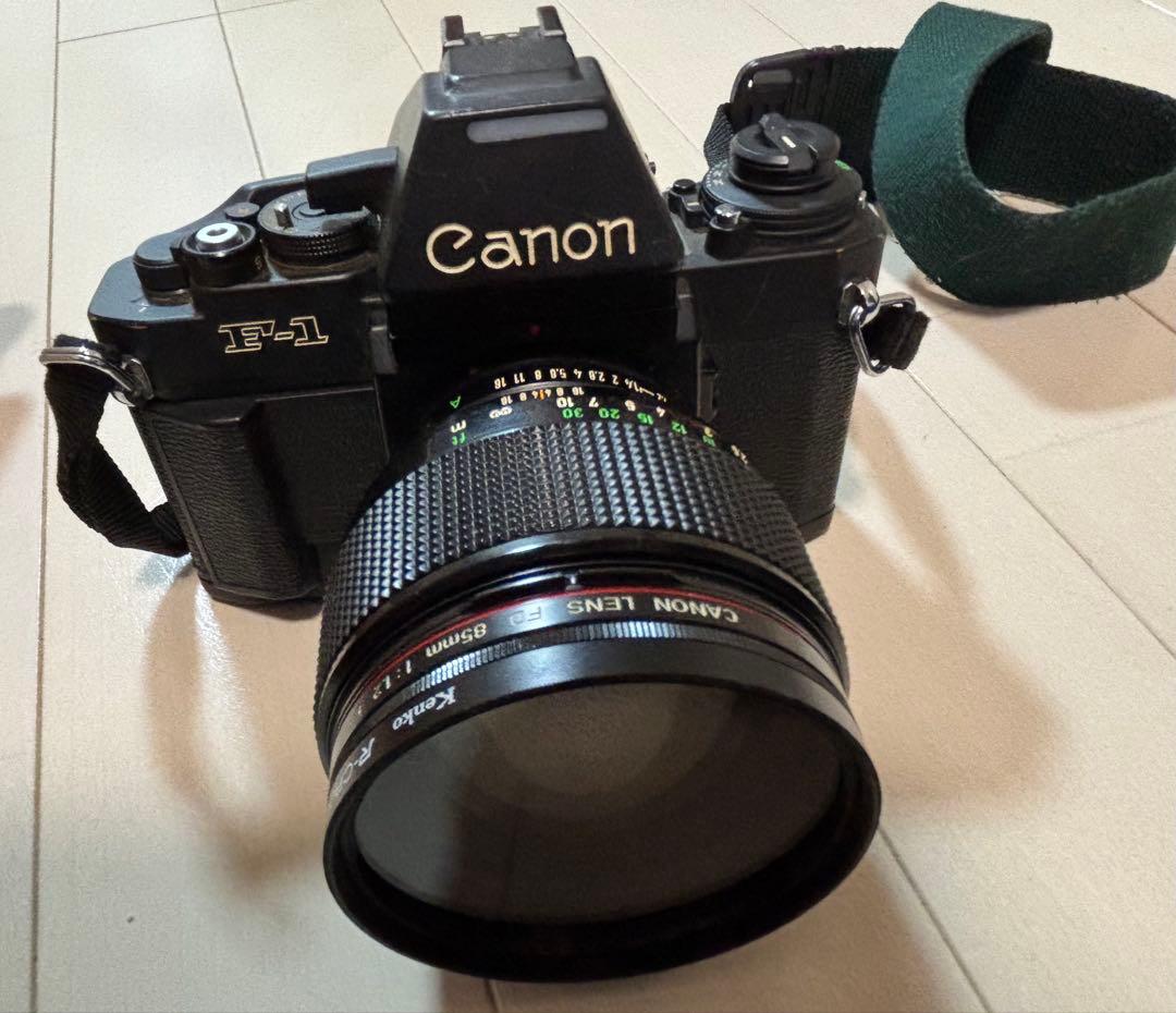 Canon F-1 一眼レフカメラ 85mmレンズ付き