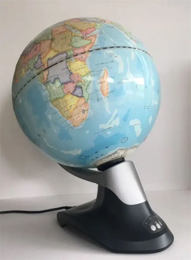 絶版！ レイメイ藤井 ブランド　地球儀 (２段階ライト調光・自動回転)