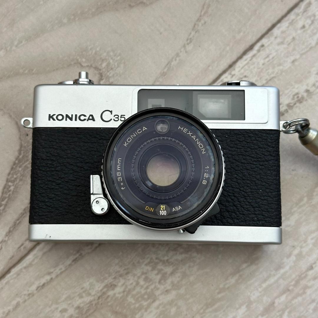 【現状品】KONICA C35 フィルムカメラ ジャーニーコニカ★ストラップ付き