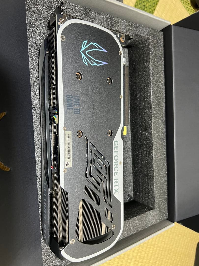 最終値下げ RTX 4070TI TRINITY OC 12GB ZOTAC