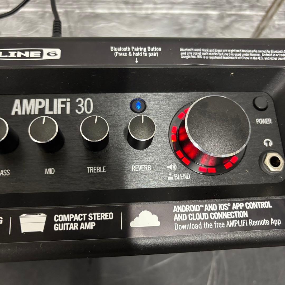 957　極美品　ほぼ新品　LINE6 AMPLIFI30 コンパクトギターアンプ