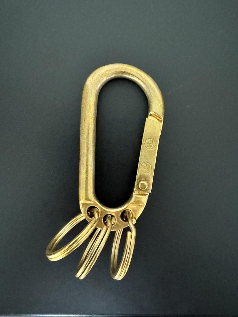 ゴールド ストーン付き カラビナ型キーリング