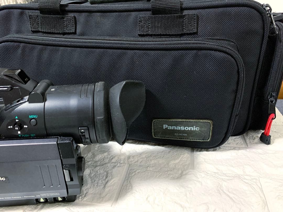 Panasonic MiniDVビデオカメラ【AG-DVX100B】