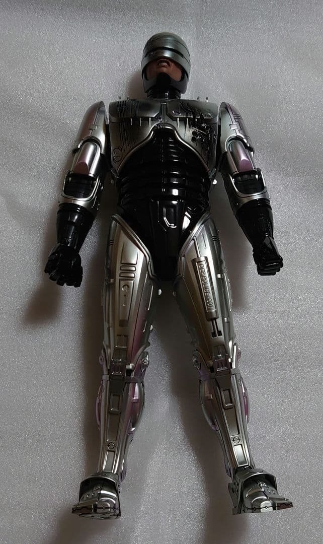 ホットトイズ ロボコップ 1/6 フィギュア