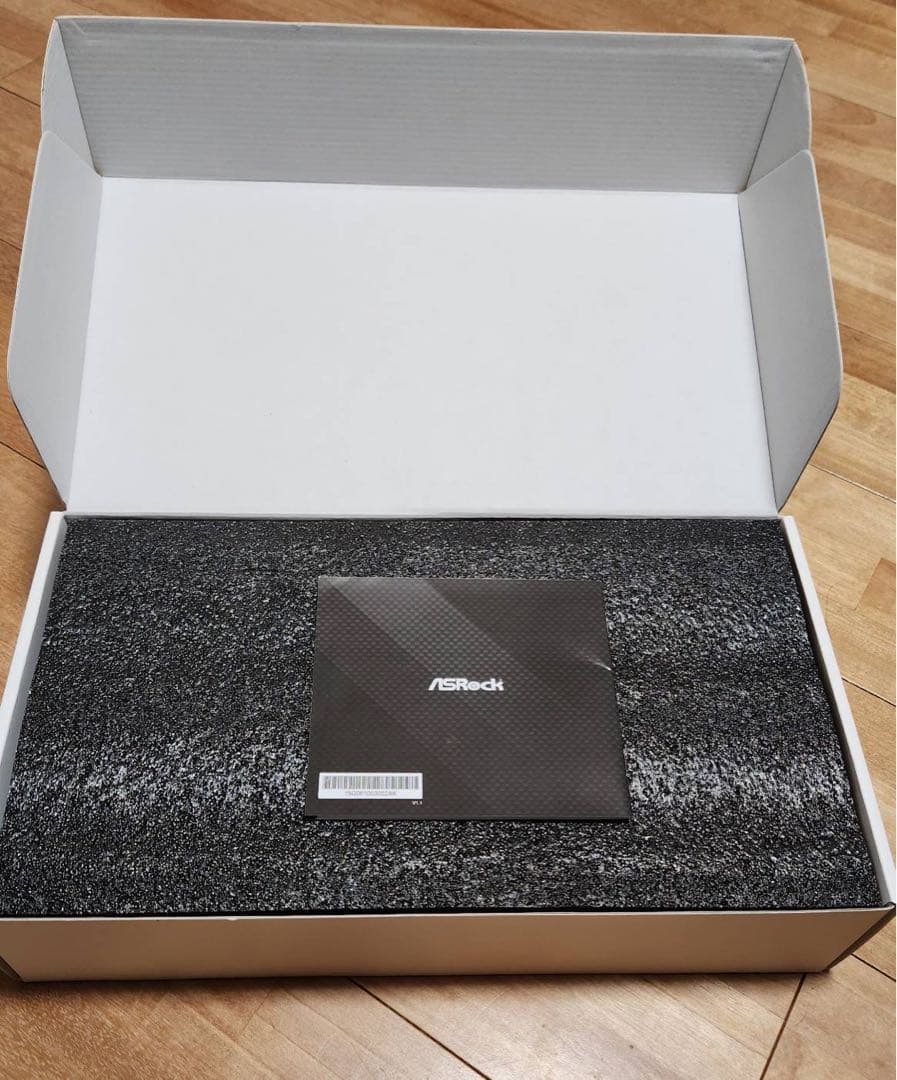 ASRock Radeon RX 7900 XT 20GB OC 【値下げ！】