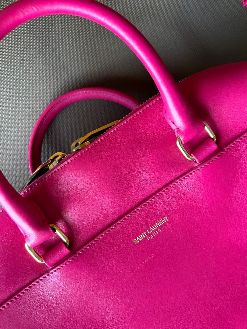 美品　サンローランパリ ベイビーダッフルレザー2Wayショルダーバッグ