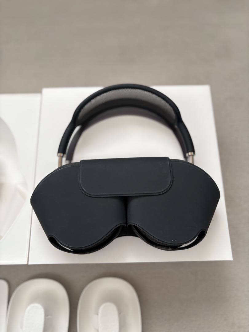 2024年Apple AirPods MAX スペースグレー