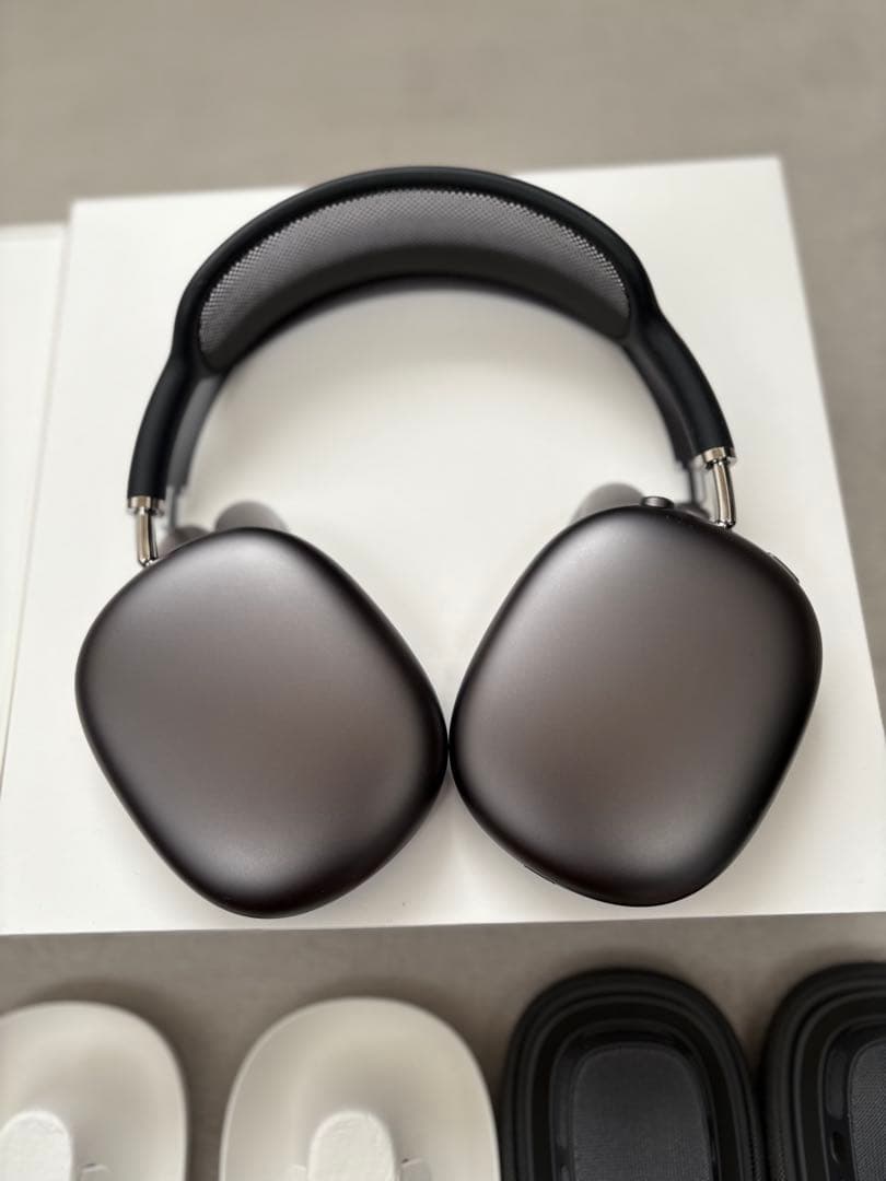 2024年Apple AirPods MAX スペースグレー