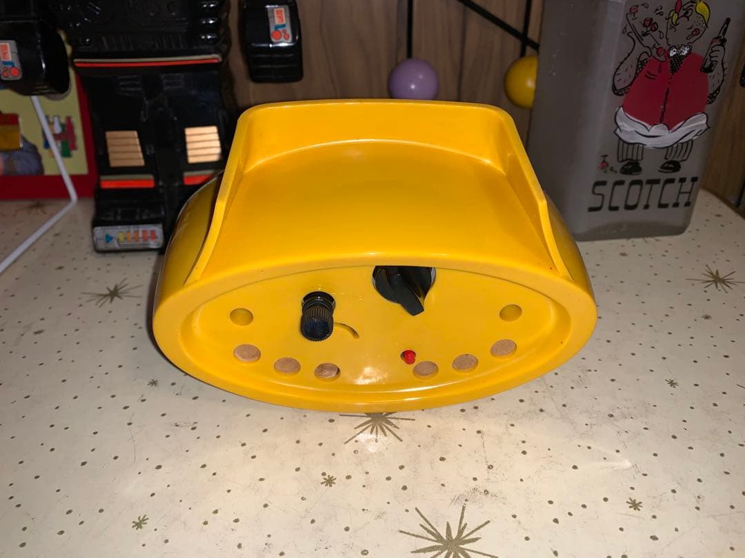 昭和レトロ　動作品　シチズン CITIZEN ゼンマイ式　置時計　スペースエイジ